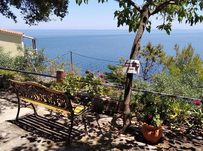 Apartment Dialiskari #3 Limnionas (Central Greece)