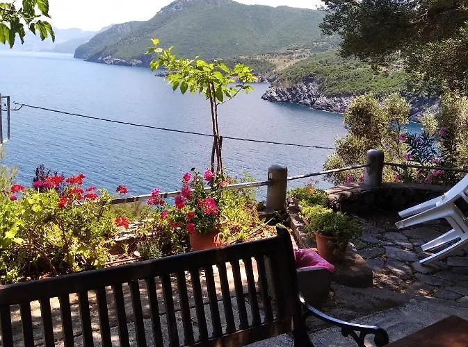 Appartement Dialiskari #3 *